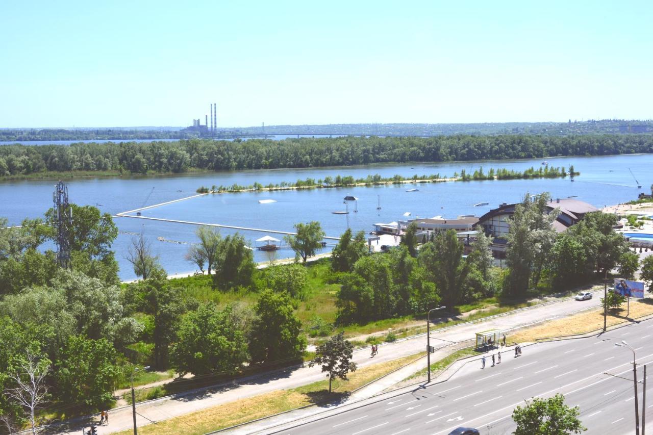 River Park Apartments Dnipro Exteriör bild